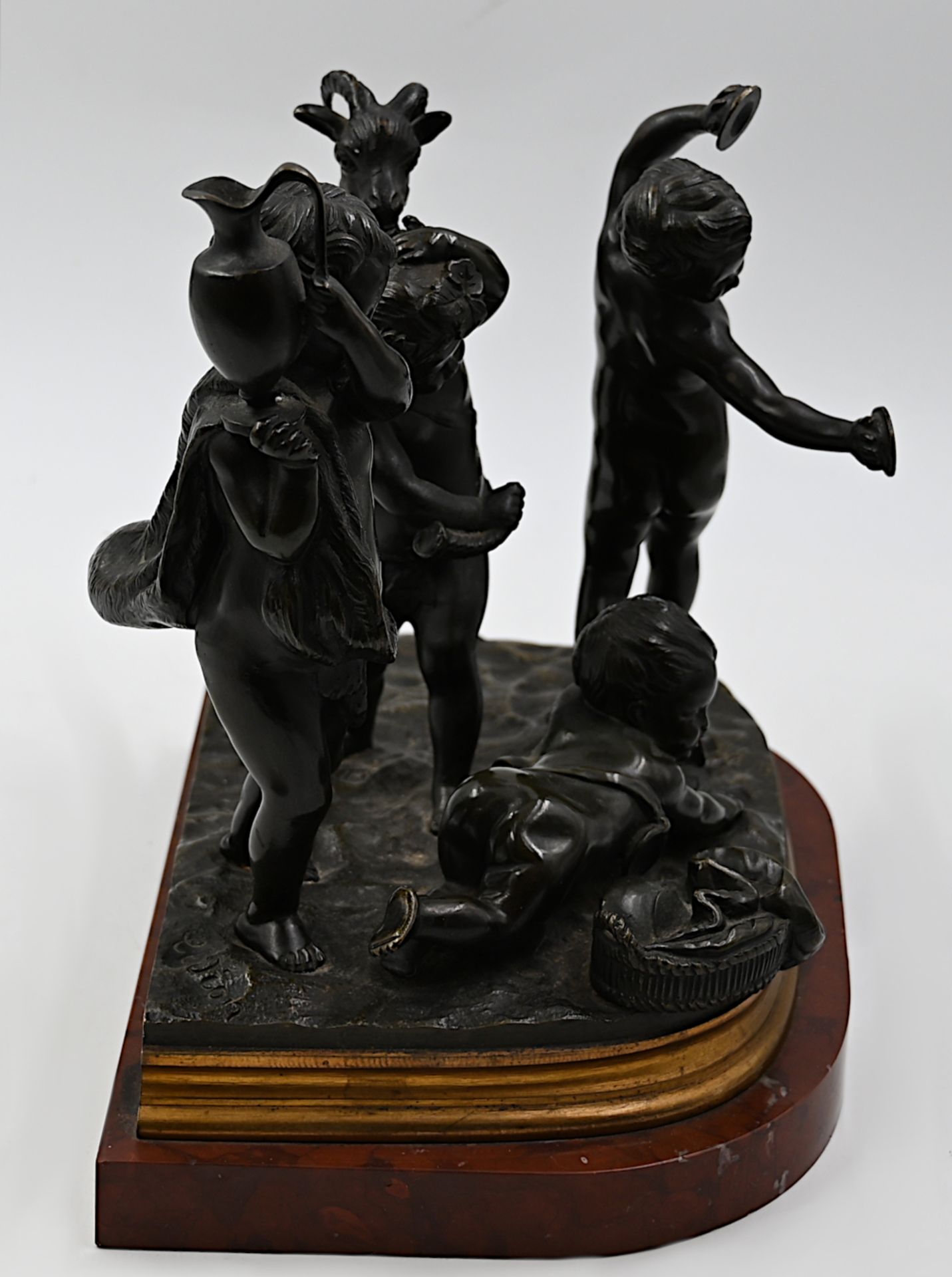 1 Bronzefigurengruppe am Sockel bez. CLODION (wohl Claude Michel C. 1738 Nancy-1814 Paris) - Bild 2 aus 5