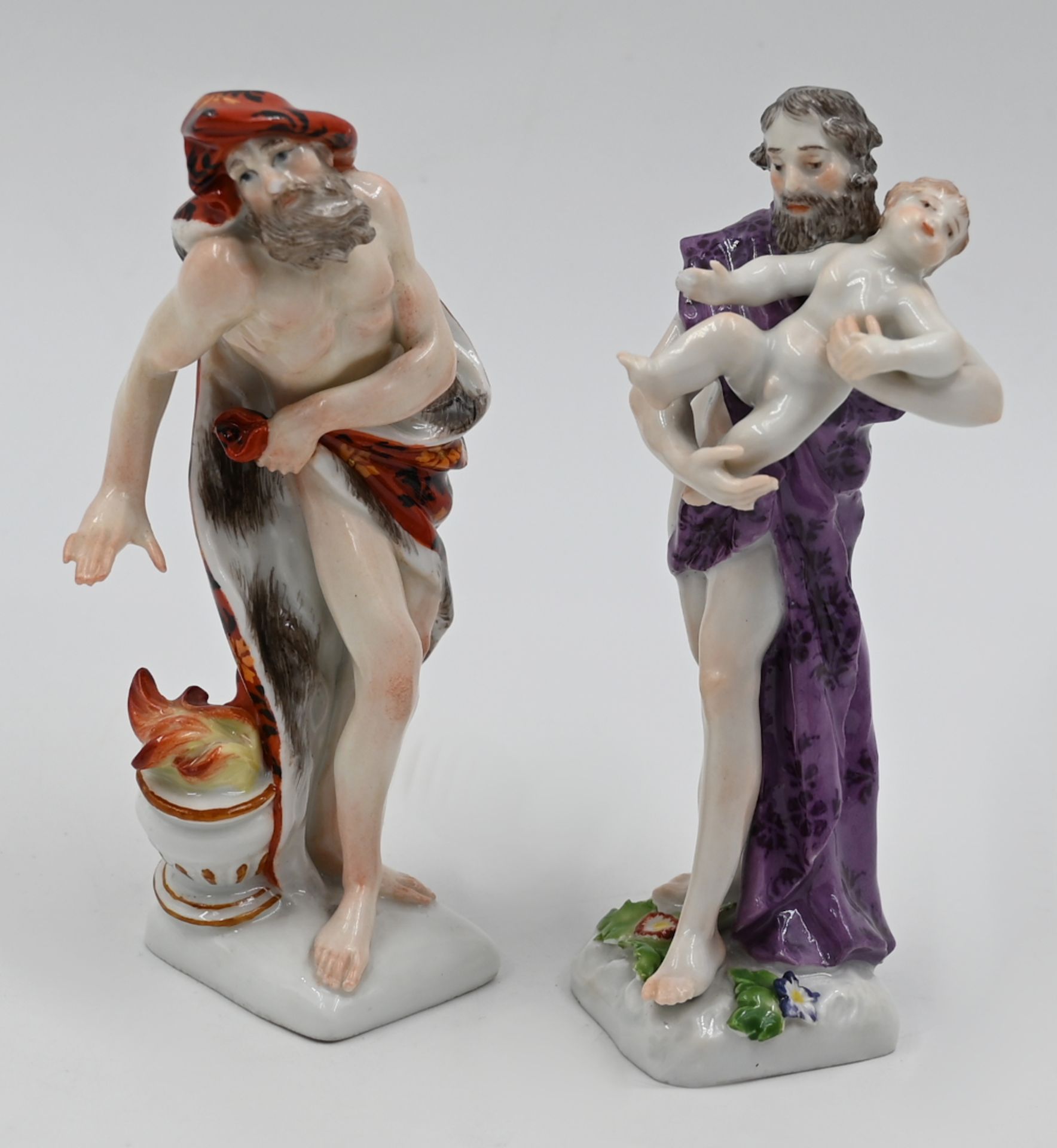 2 Porzellanfiguren je MEISSEN "Vulkan als Allegorie des Winters" aus der Serie "Vier Jahreszeiten" n