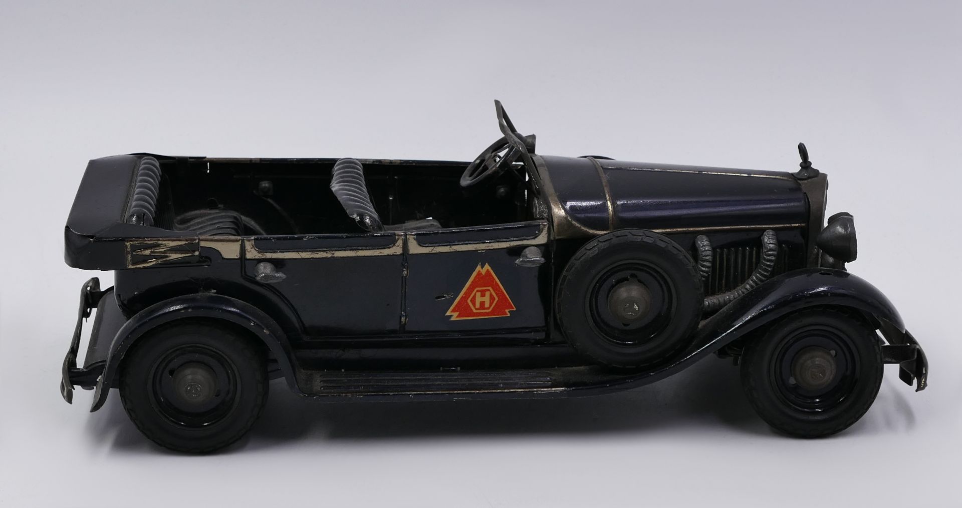 1 Blechauto wohl TIPP & Co. "Mercedes/Führerwagen" lithographiertes Blech ca. L 23cm, auf Nummernsch - Image 3 of 5