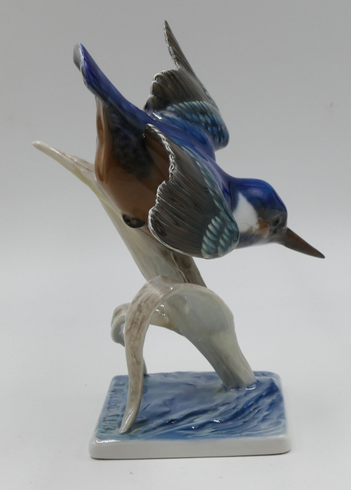 1 Porzellanfigur ROSENTHAL Kunstabteilung Selb "Eisvogel", Entwurf F. HEIDENREICH (wohl Fritz H. 189 - Bild 4 aus 6