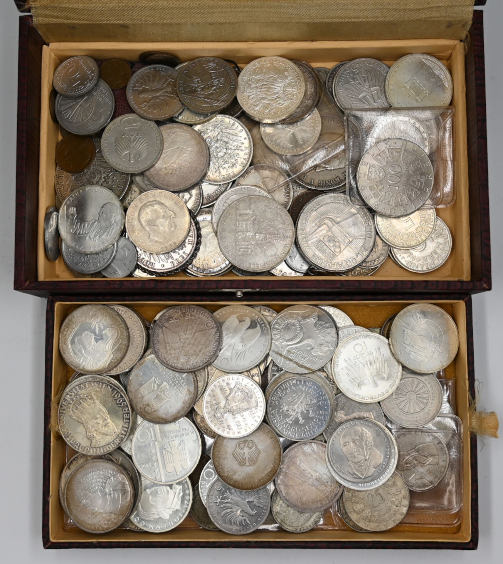 1 Konv. Münzen/Medaillen: Silber u.a., Dt. Reich, um 1900/1930er Jahre, II.WK (§§86/86a StGB), BRD 5