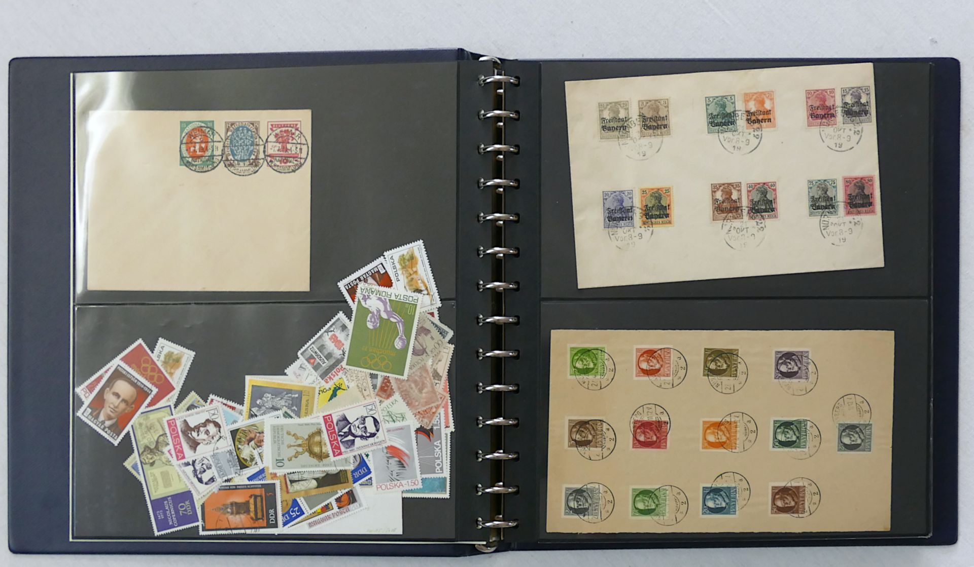 1 Ordner mit Briefmarken Deutsches Reich, Bayern (Freistaat/Volksstaat), Österreich, Lettland, Zone