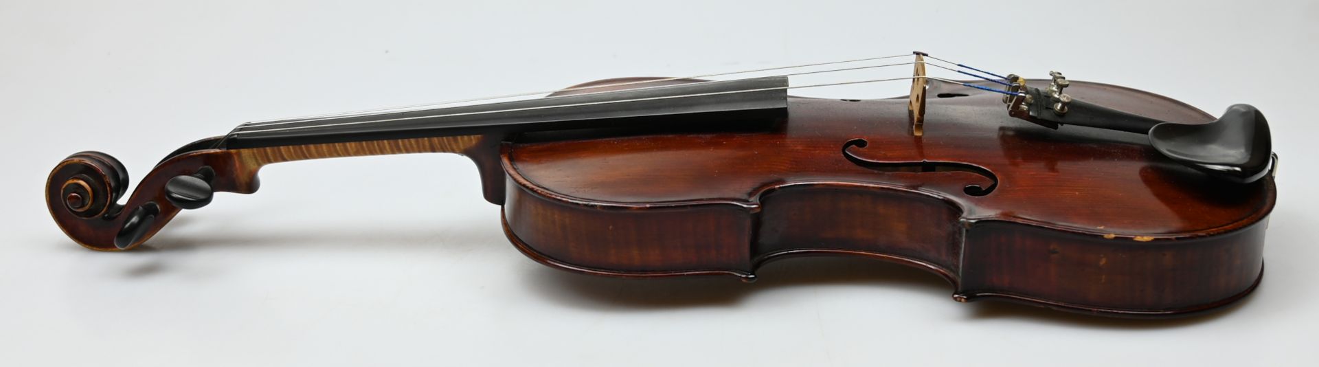 1 Geige innwandig auf Klebezettel bez. "Joseph Anton HAFF, Augsburg 1892" - Image 3 of 3