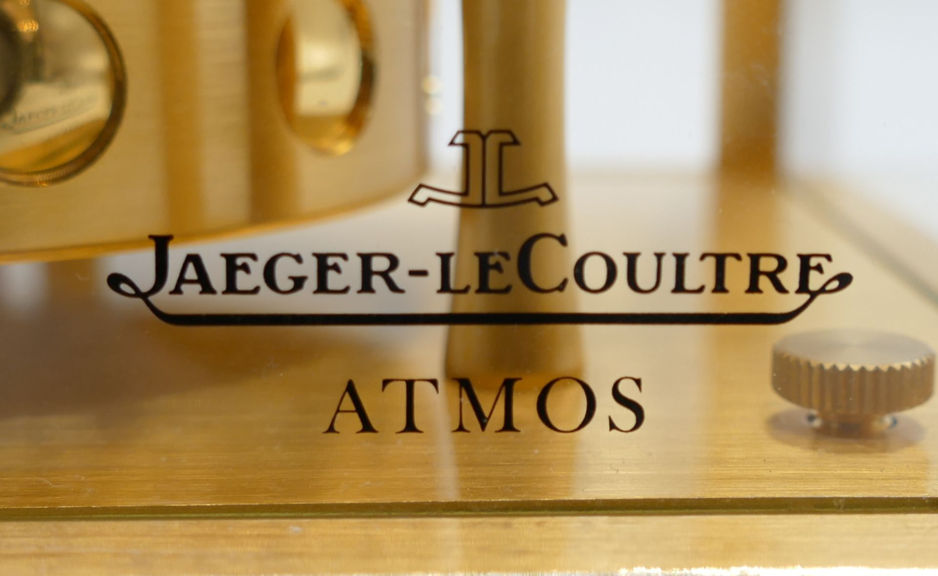 1 Tischuhr JAEGER LECOULTRE "Atmos" Schweiz, vergoldetes Messinggehäuse, - Image 3 of 6
