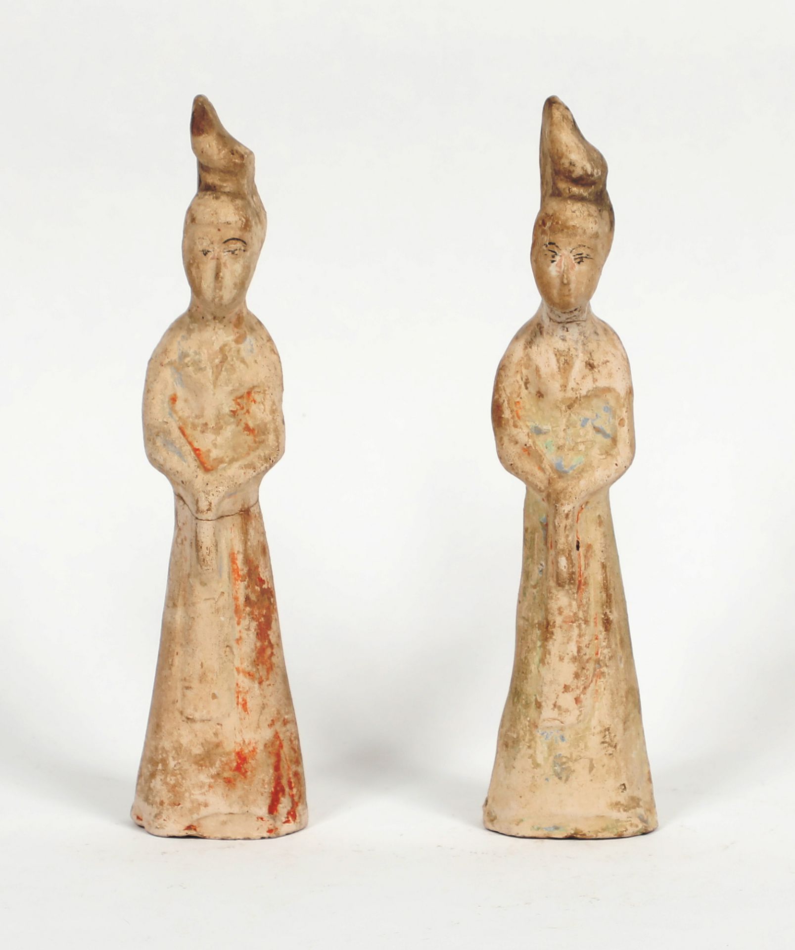 Zwei Terrakotta-Figuren
