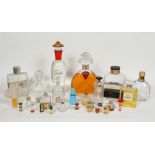 Sammlung von ca. 1.800 Parfumflakons