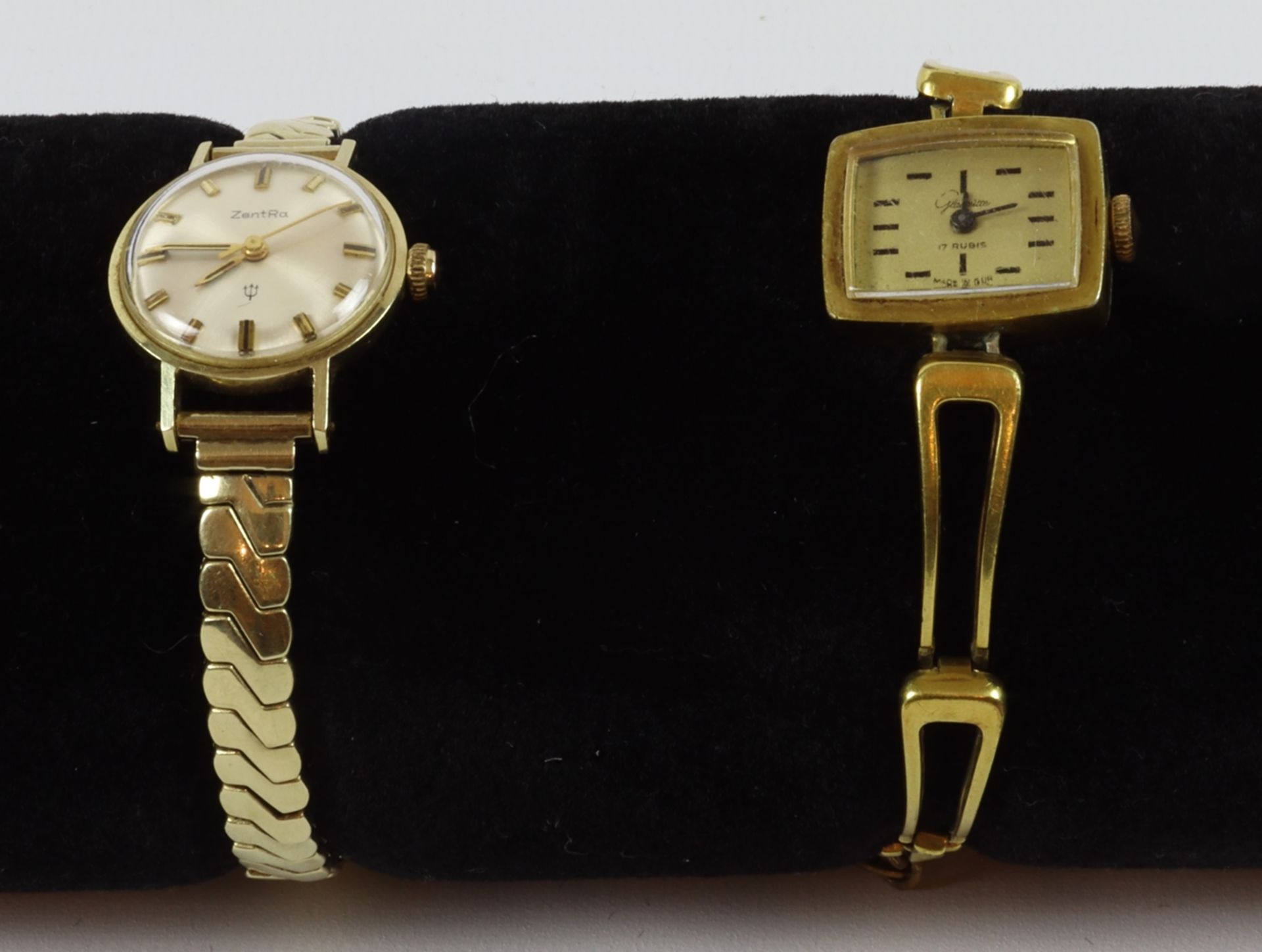 Two ladies' wristwatches, gold 585/1000 and gold-plated, 50s - 70s, GDR and FRG