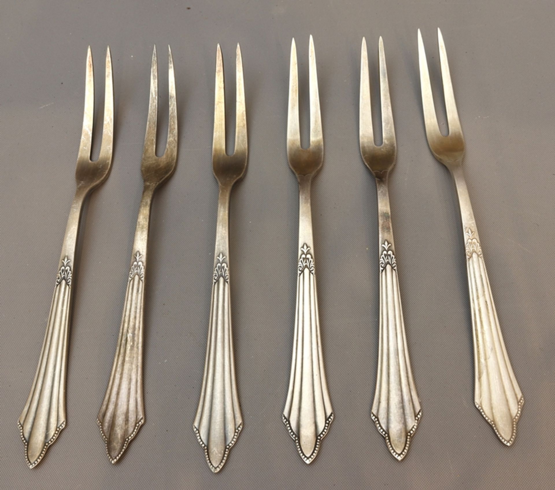 6 serving forks fan pattern, 1920s, German