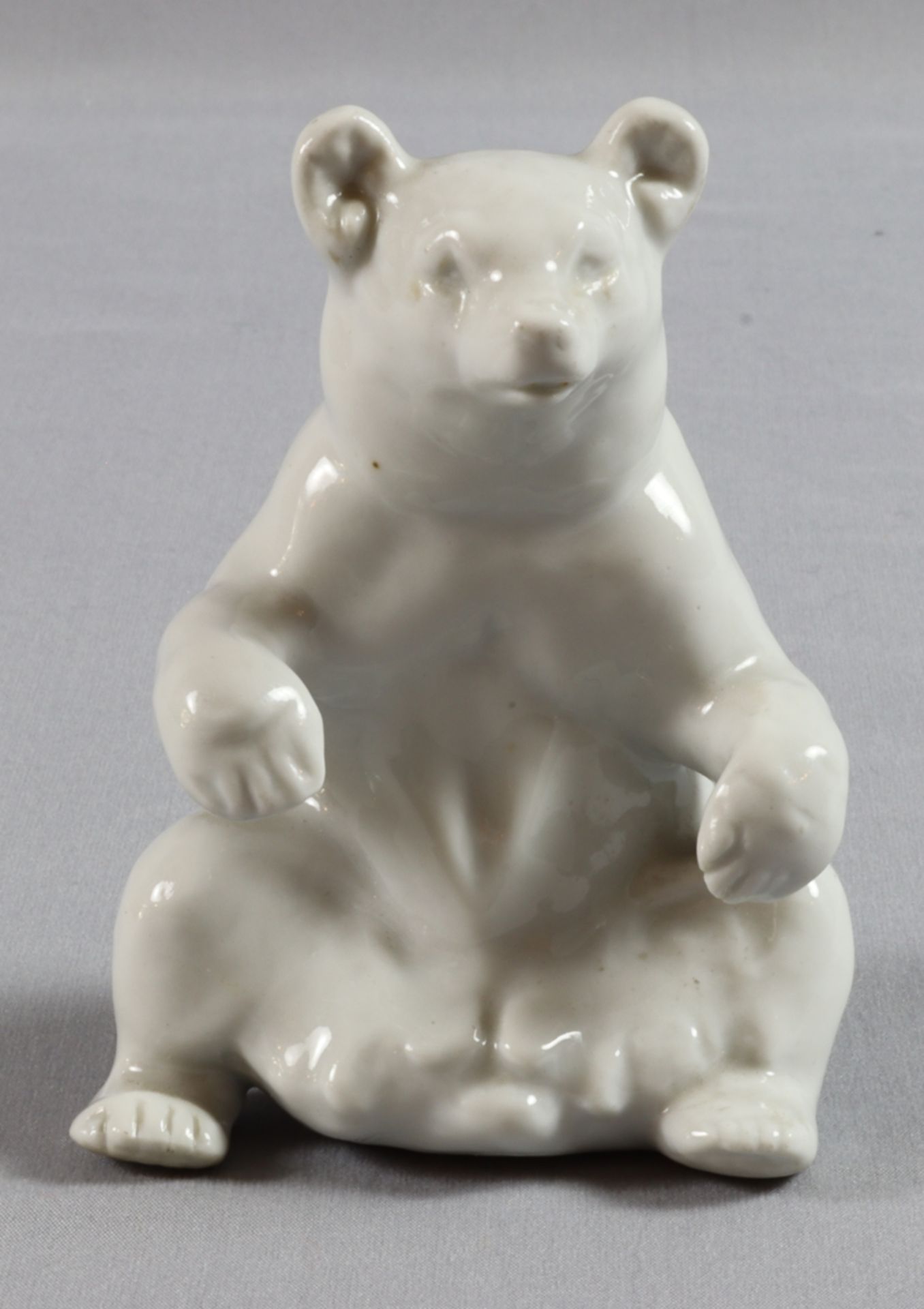 Porcelain figures, two polar bears early 20th century, German - Image 2 of 4