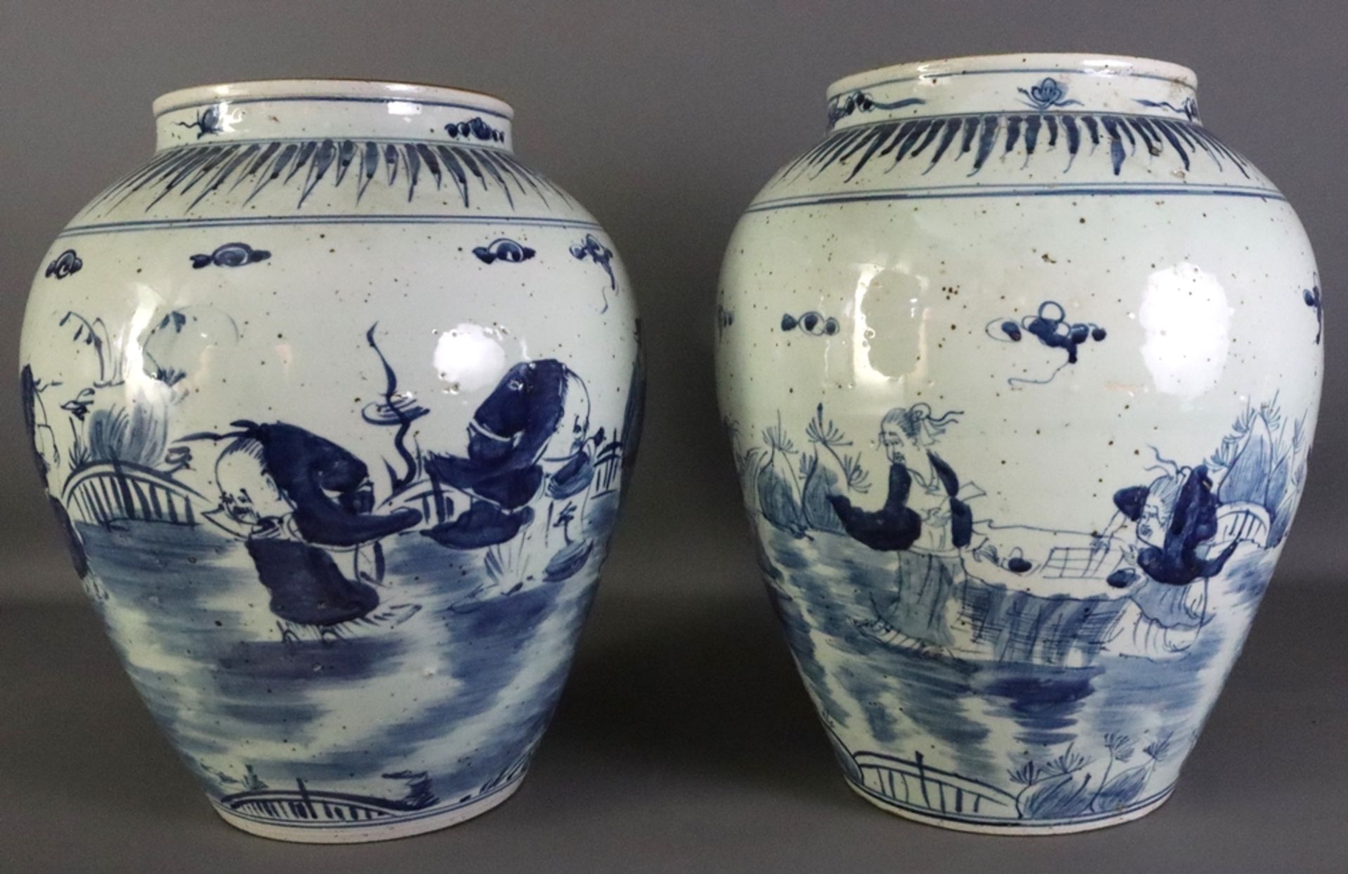 Qing dynasty, pair of vases China beginning of the 19th century