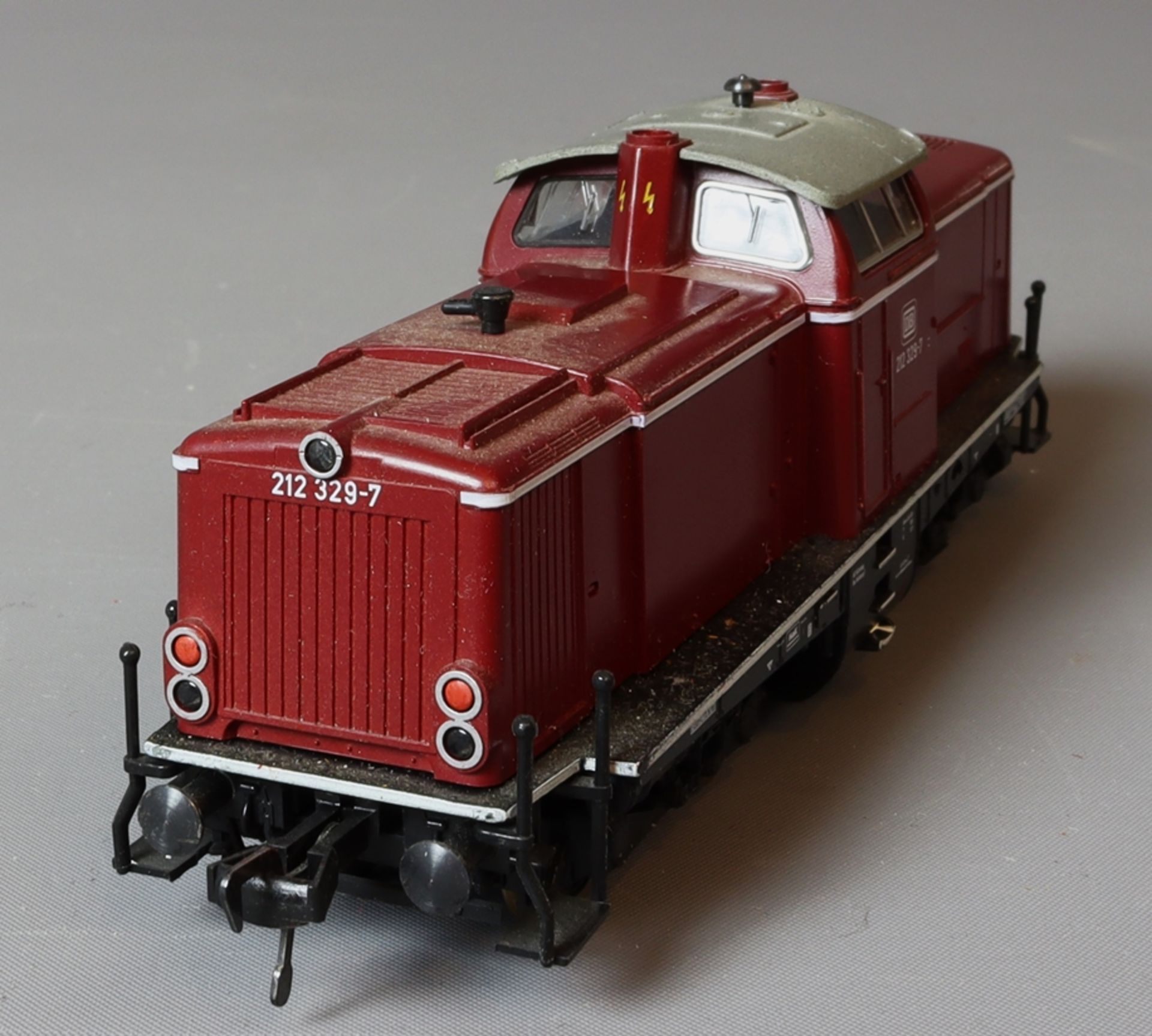 Fleischmann diesel locomotive 212 329-7, second half of the 20th century, German - Image 2 of 3