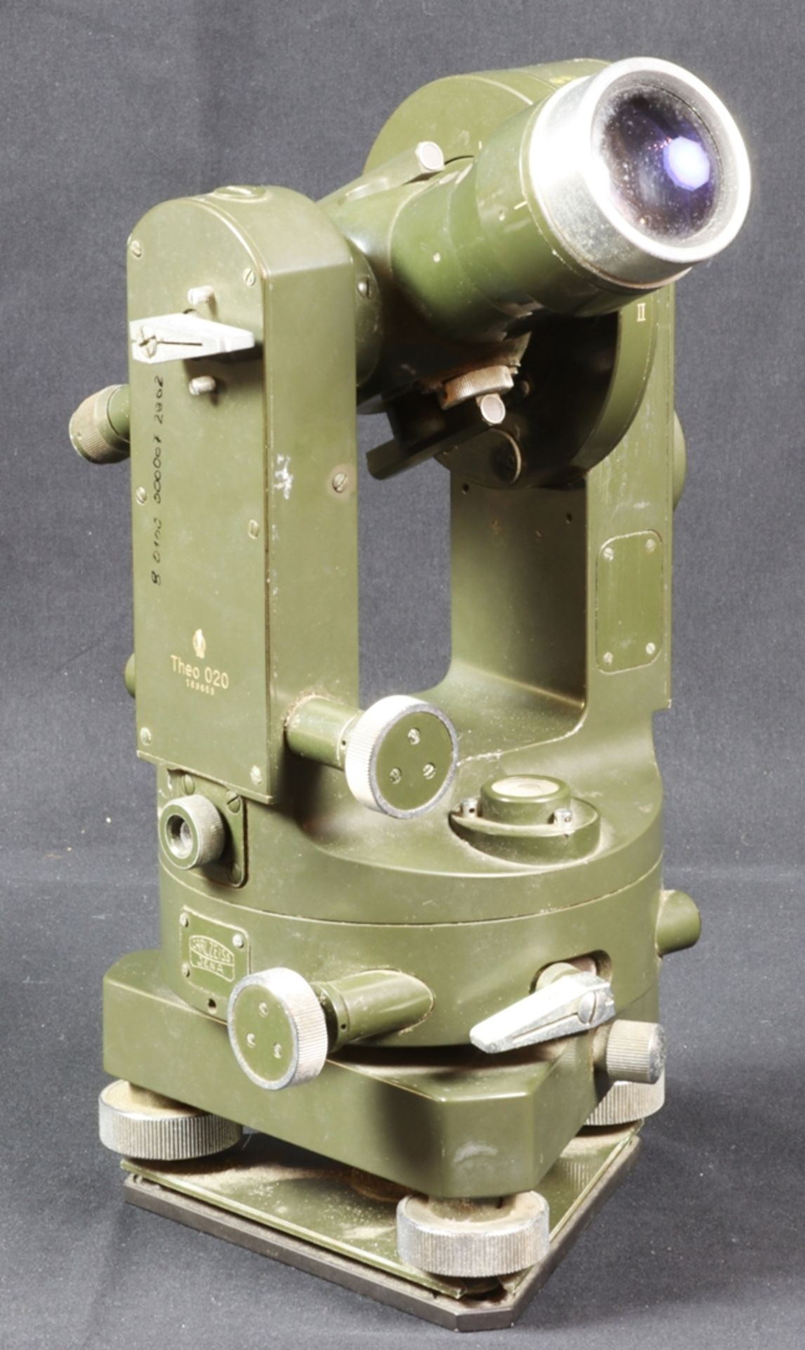 Theodolite Military measuring device, Carl-Zeiss-Jena 50s of the 20th century, GDR
