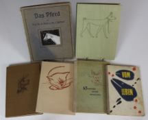 Lot von fünf Fachbüchern aus der Tierwelt sowie ein Biologiebuch ca. 1951 - 1969
