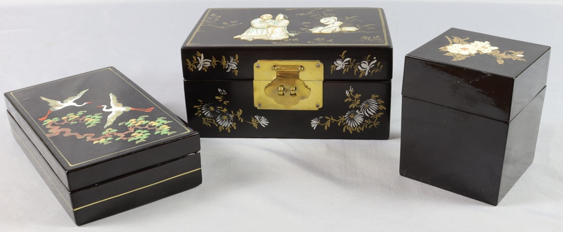 Lot of three Asian jewellery boxes, 19th/20th c., China, Japan