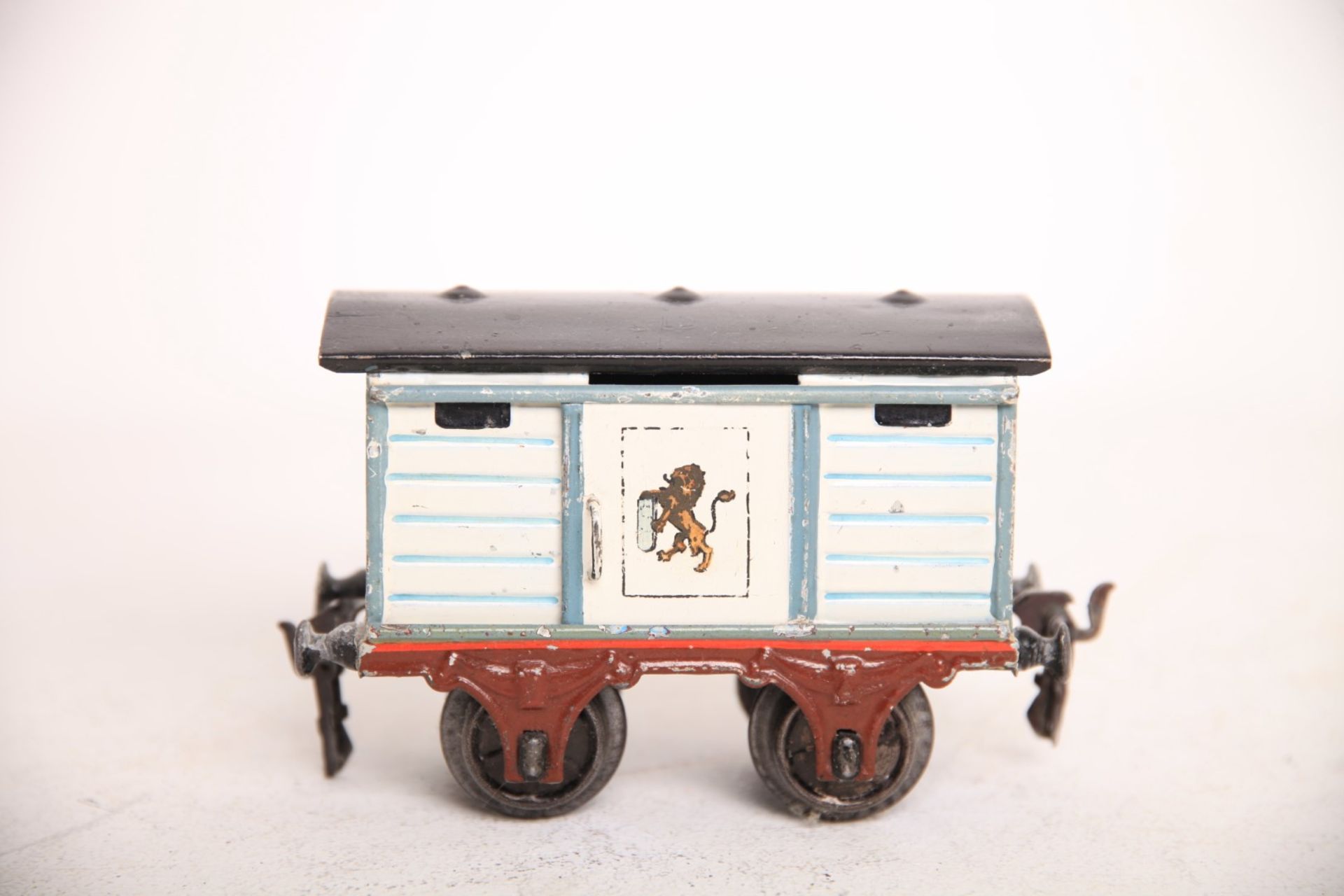 Märklin S 1, 1808 Löwenbräu Bierwagen L15cm Z2