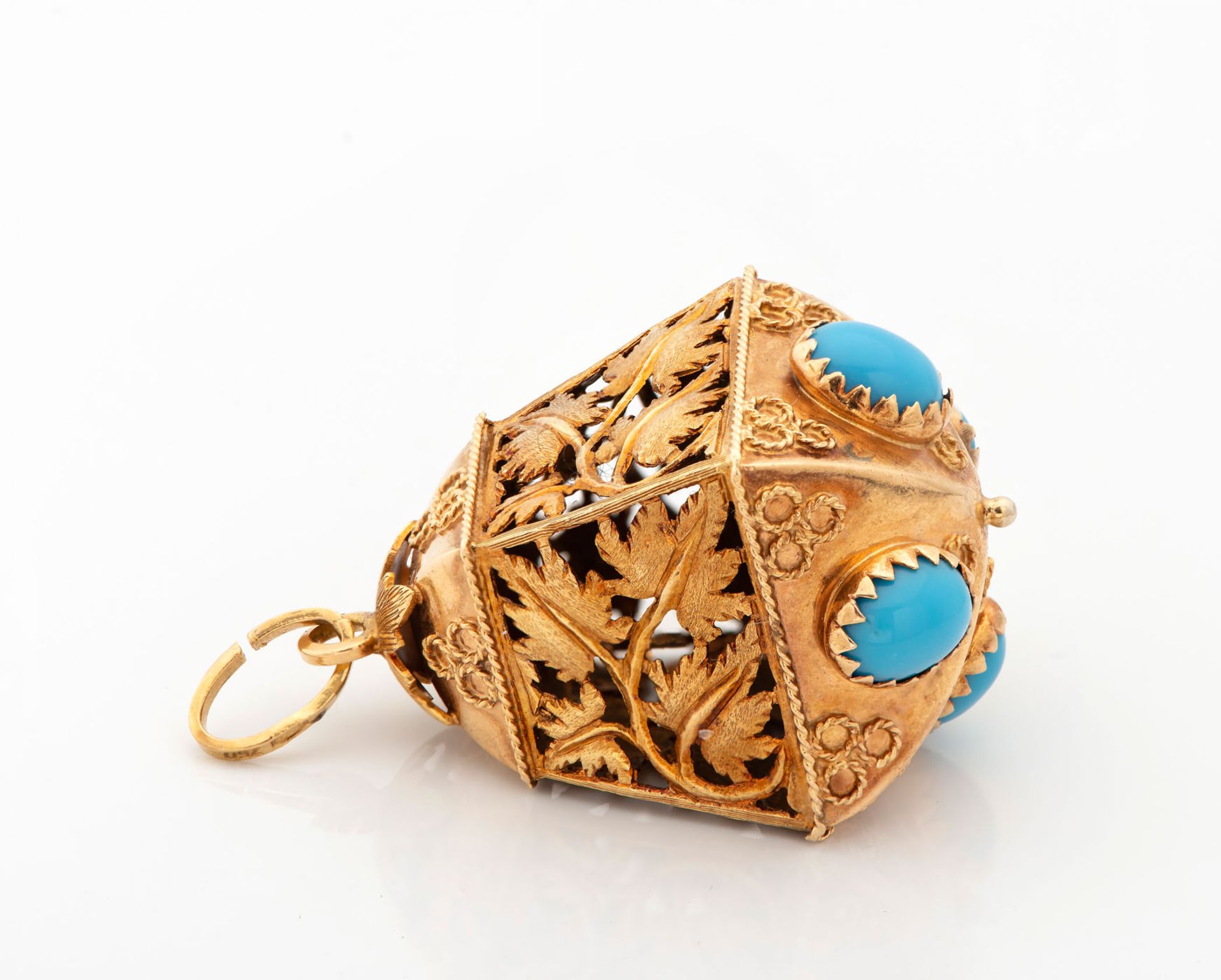 A Charming Antique 18K Gold Filigree and Turquoise Pendant - Image 2 of 3