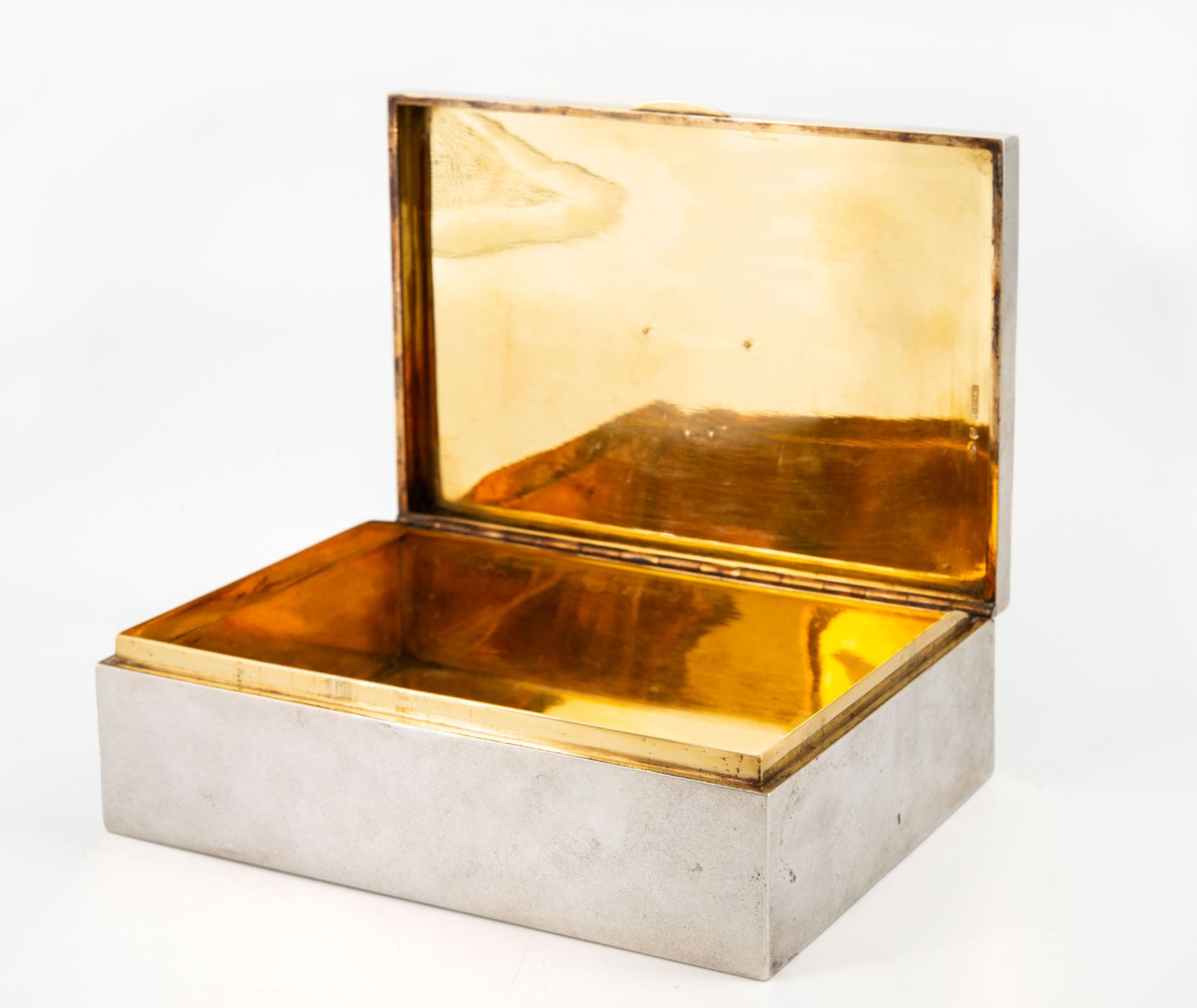 A Fine Silver and Parcel Gilt Jewelry Box, Russia, Moscow, 1896-1908 - Image 2 of 5