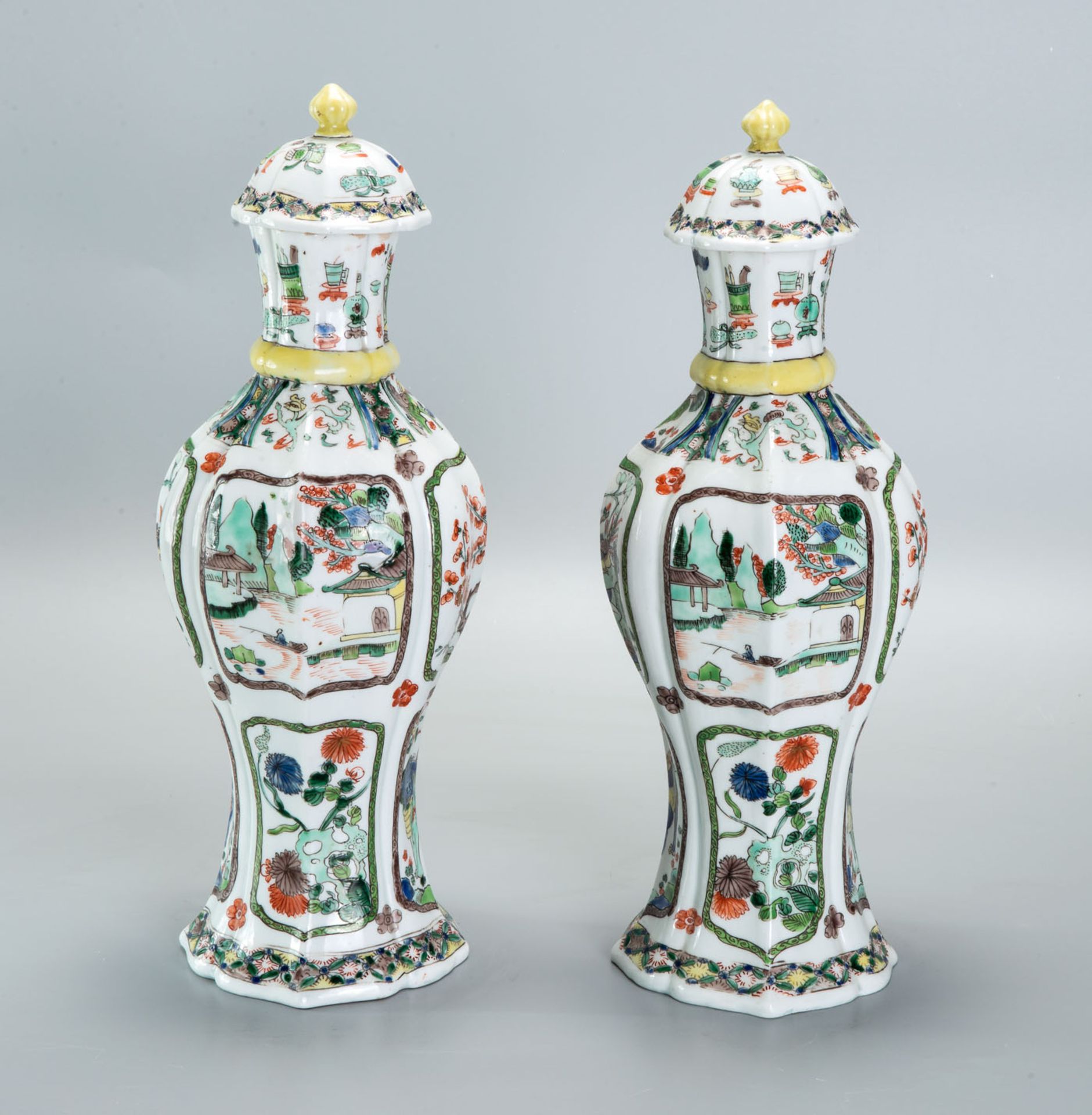 A Pair of Wucai Stoneware Lidded Vases, China, Qing Dynasty, 18th Century - Image 2 of 6