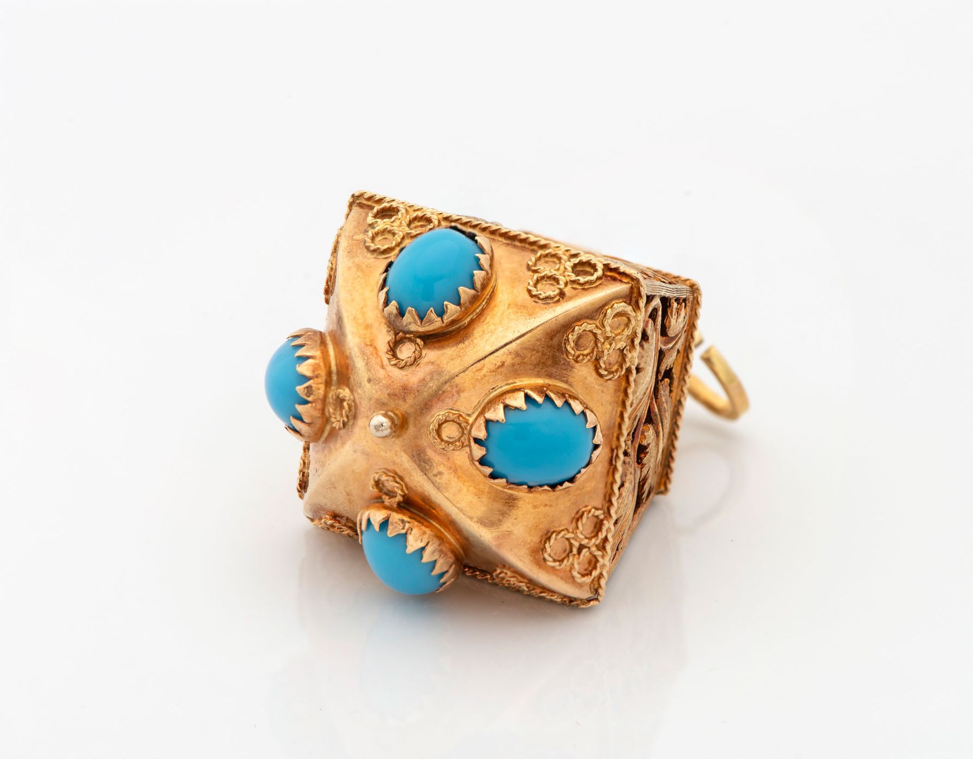 A Charming Antique 18K Gold Filigree and Turquoise Pendant - Image 3 of 3