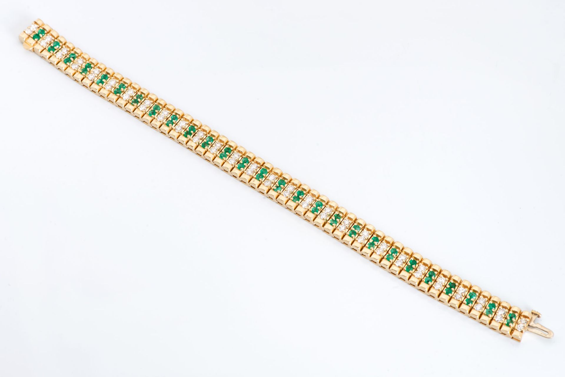 A 14 Karat Gold Diamond and Emerald Tennis Bracelet - Image 4 of 4