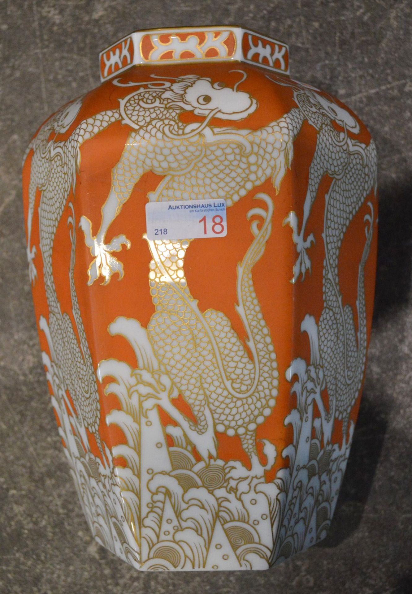 Vase - Image 5 of 16