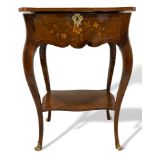 Nicolas Petit (1732-1791) Zuschreibung, Nähtisch mit seitlicher Schublade