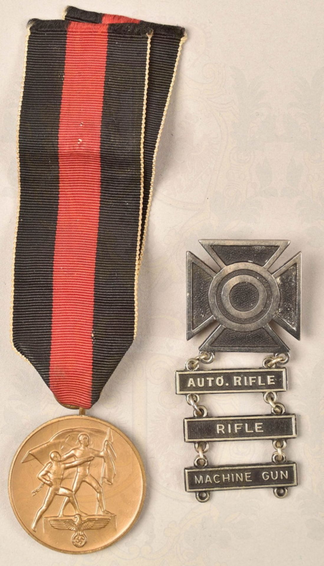2 Ehrenzeichen Wehrmacht und USA - Image 2 of 3