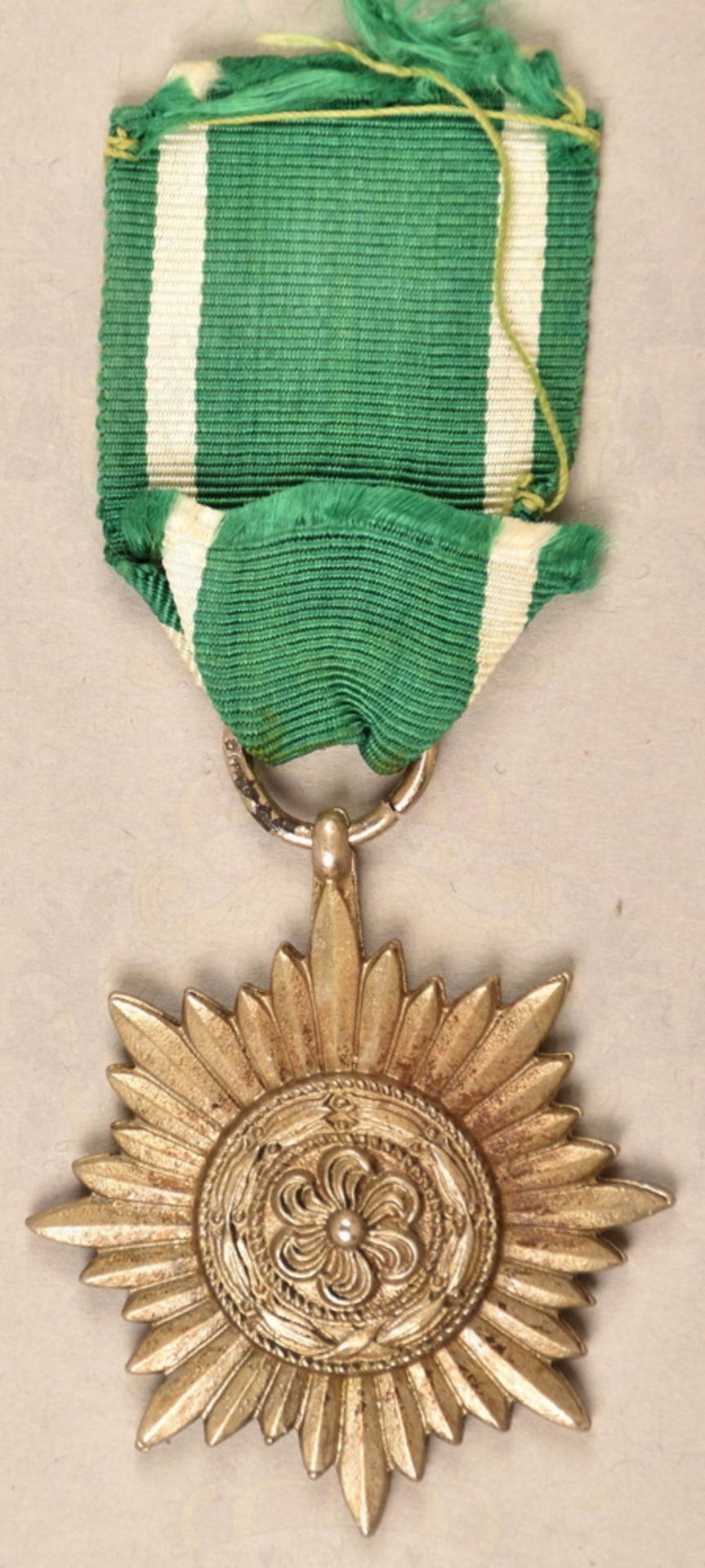Medal of Merit for members of the Eastern People 2nd Class