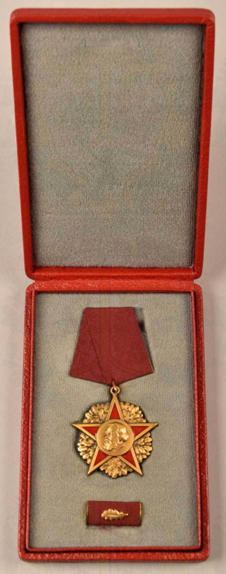 Order of Karl Marx of 900 gold - Image 2 of 8