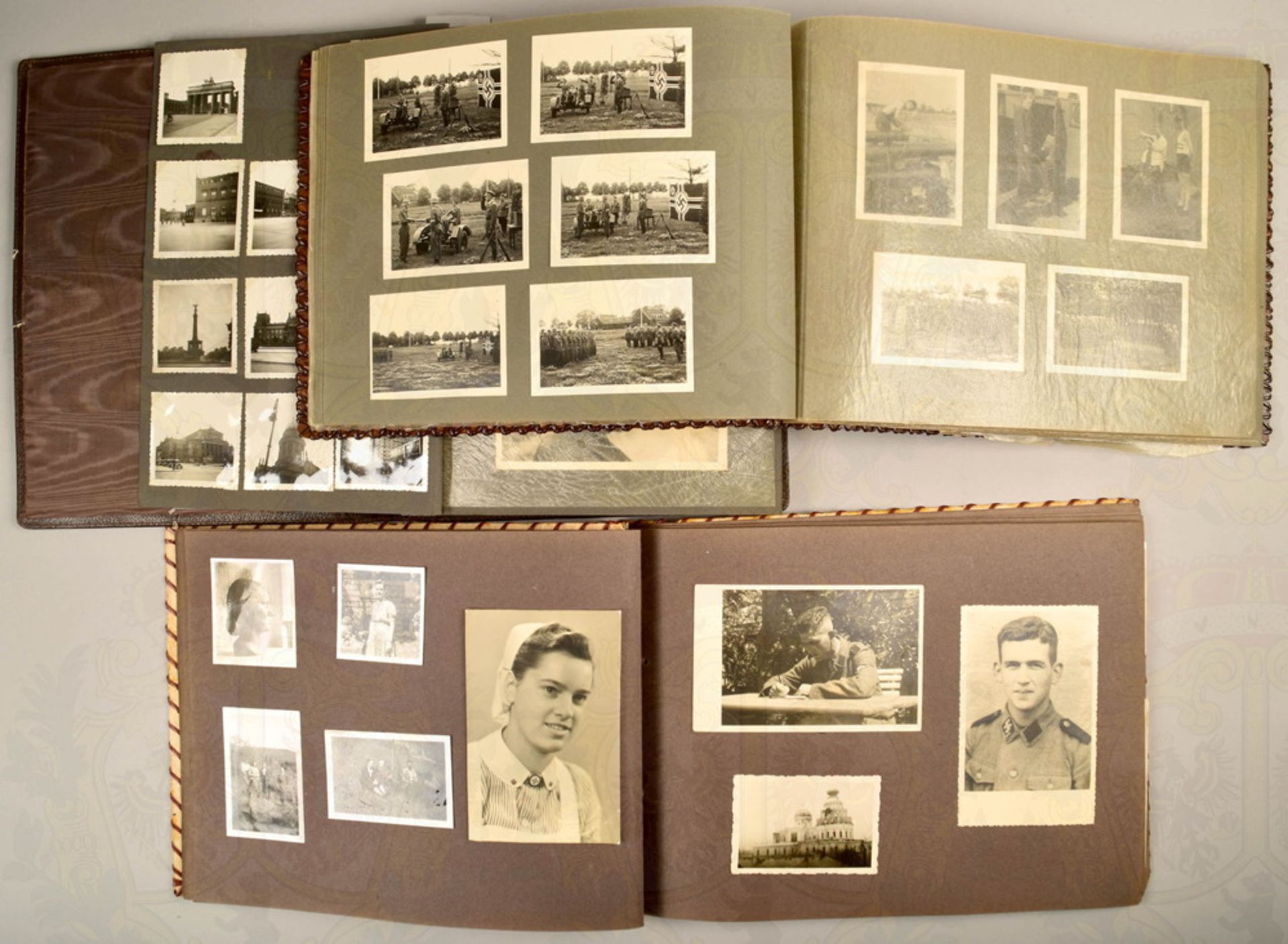 3 photo albums of a family with together 700 photos - Image 2 of 4