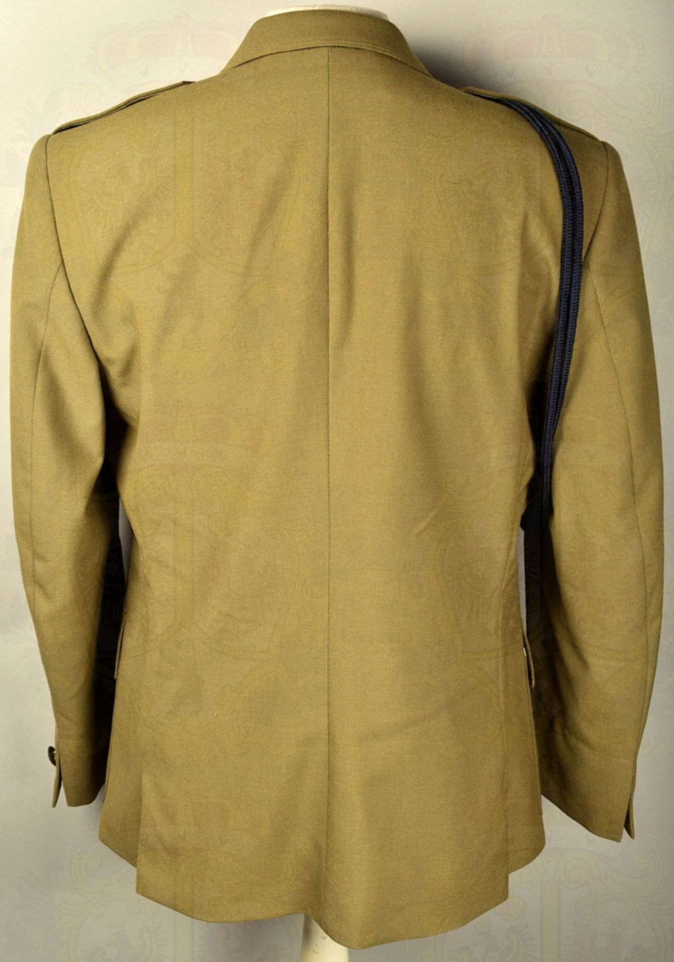 SOMMER-AUSGEHUNIFORM OFFIZIERE DER LANDSTREITKRÄFTE Uniformrock khakifarbenes Tuch, 2 Brust- u. 2 - Image 5 of 5