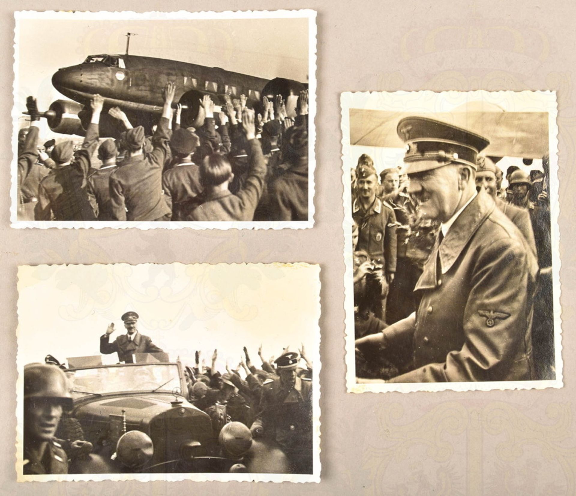 2 snapshots Adolf Hitler during visit to the troops 1941 - Image 2 of 2