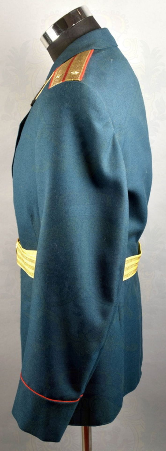 Parade tunic for a 2nd Lieutenant Soviet Army artillery - Image 2 of 5