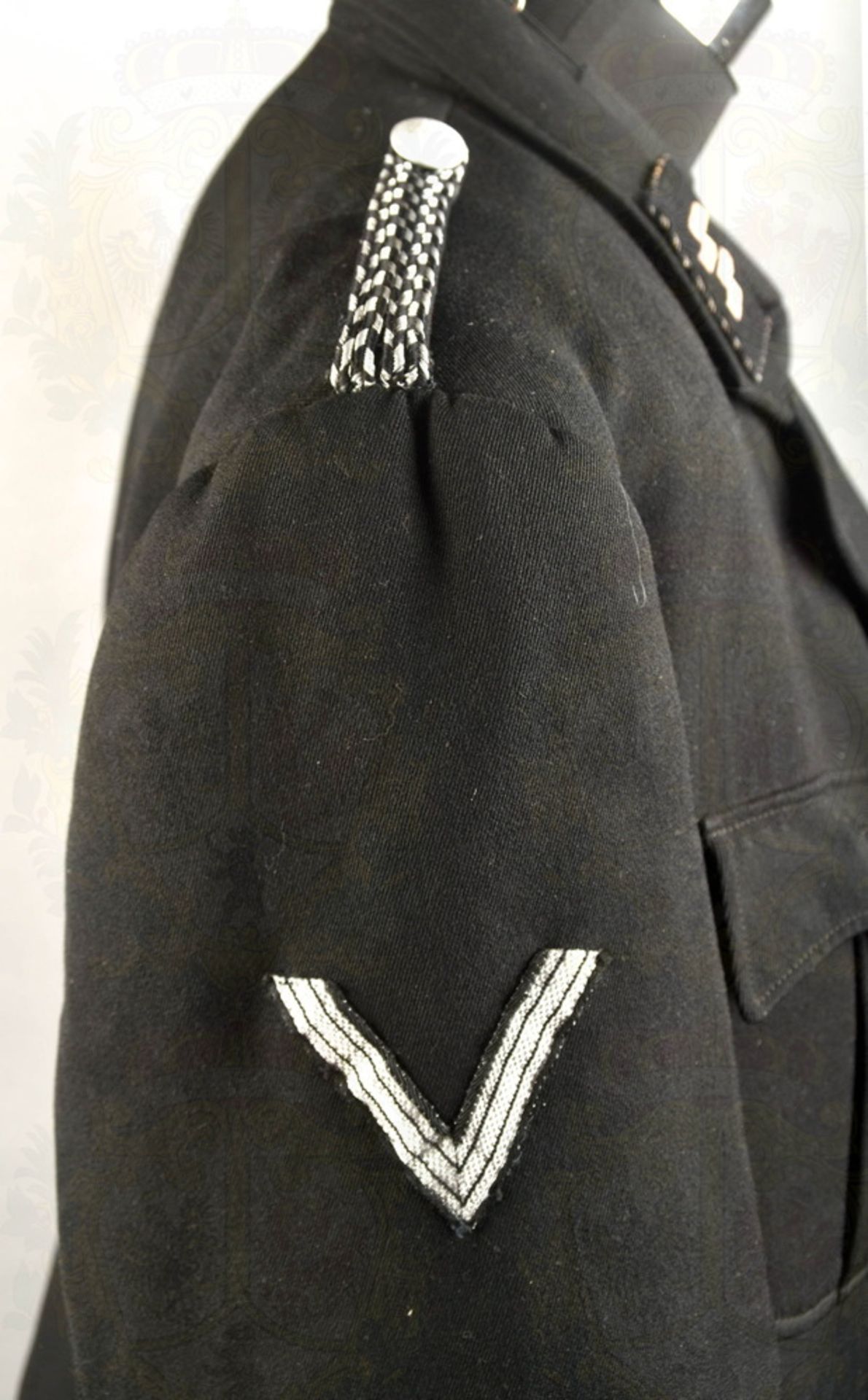 Tunic of a Leibstandarte SS Unterscharführer/SS NCO - Image 8 of 12