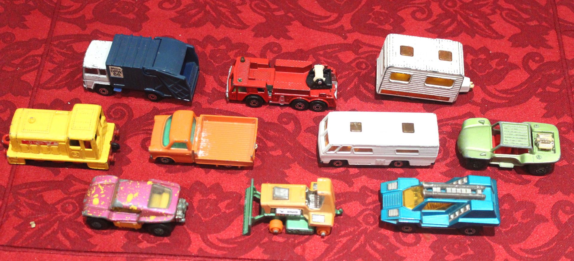 309 ) Posten Matchbox Fahrzeuge 6 Stück