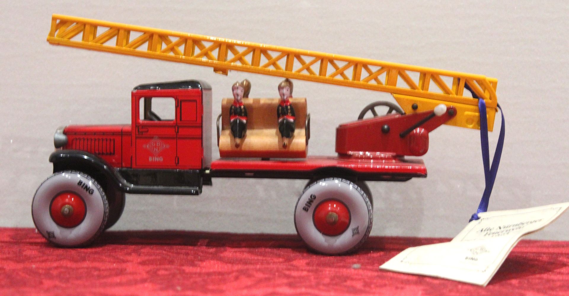 302 )Bing Feuerwehrauto " 1925 Feuerwehr " Nr. 131 / 500