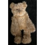Toys & Juvenalia - a Schuco style miniature golden mohair teddy bear, pin type joints, 8cm high