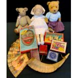 Toys & Parlour Games - Spears Alabama C**n; Winkles Wedding ; Prophet fortune telling cards; 1920s