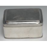 A Dutch silver rounded rectangular table box, hinged cover, rope-twist borders, 14.5cm wide, 19th