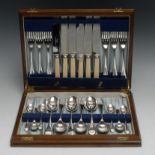 A George VI silver Old English pattern dessert canteen for six, comprising spoons, forks, and