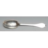 A Queen Anne Provincial silver Dog Nose pattern spoon, rat tail bowl, the terminal with hatched