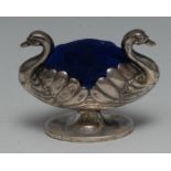 A Victorian silver double swan pincushion, oval pedestal base, 5.5cm high, 7.5cm wide, Hilliard &