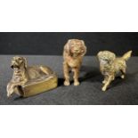 An Austrian cold painted bronze, of a liver coated Retriever, 5.5cm high, c.1920; another,