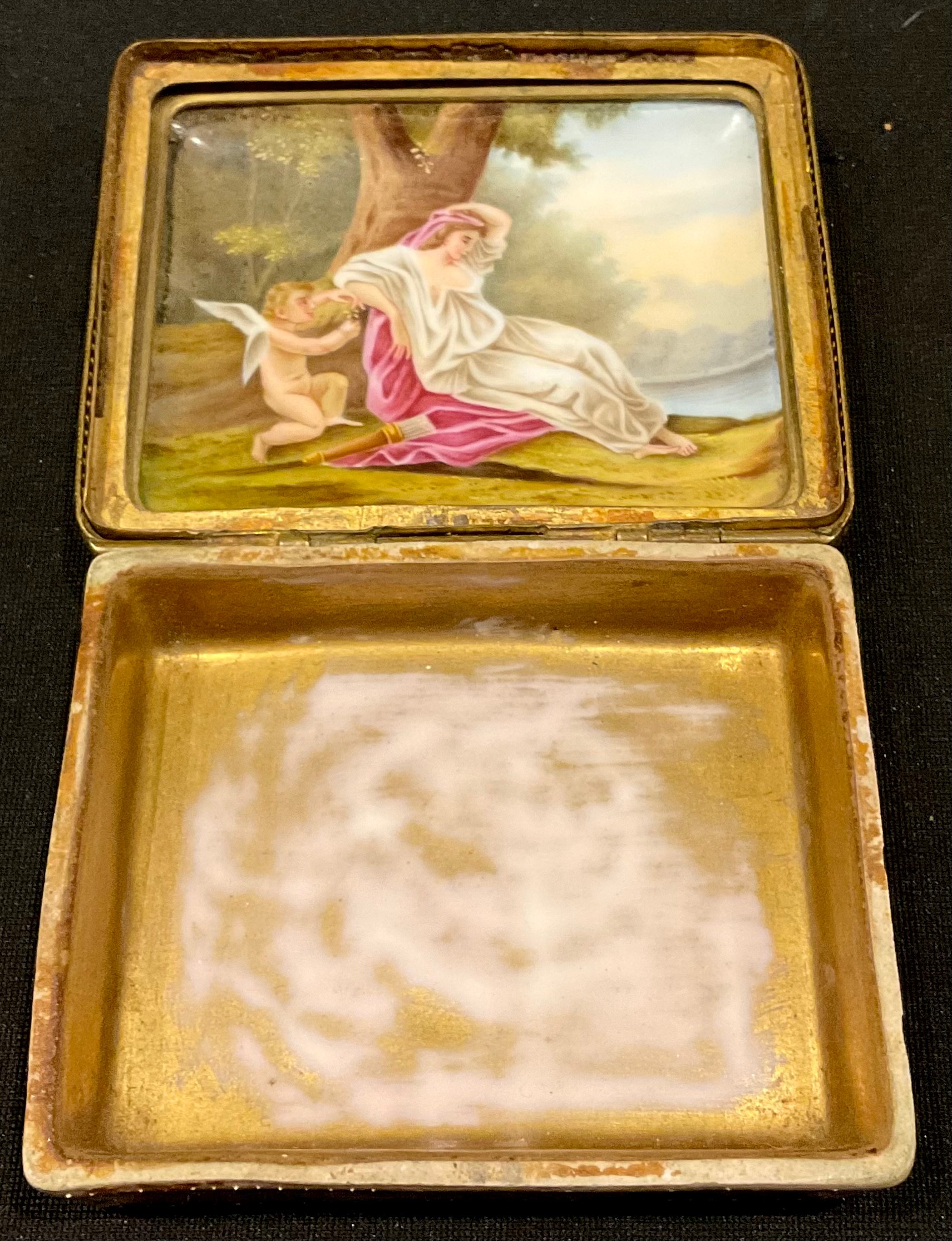 A 19th century French porcelain rounded rectangular box and cover, the slightly domed cover - Image 3 of 3