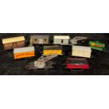 Toys & Juvenalia - a collection of unboxed O Gauge tinplate rolling stock including Hornby (