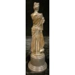 Milo, after, patinated bronze sculpture, Classical Maiden, stepped circular marble base, 32.5cm high