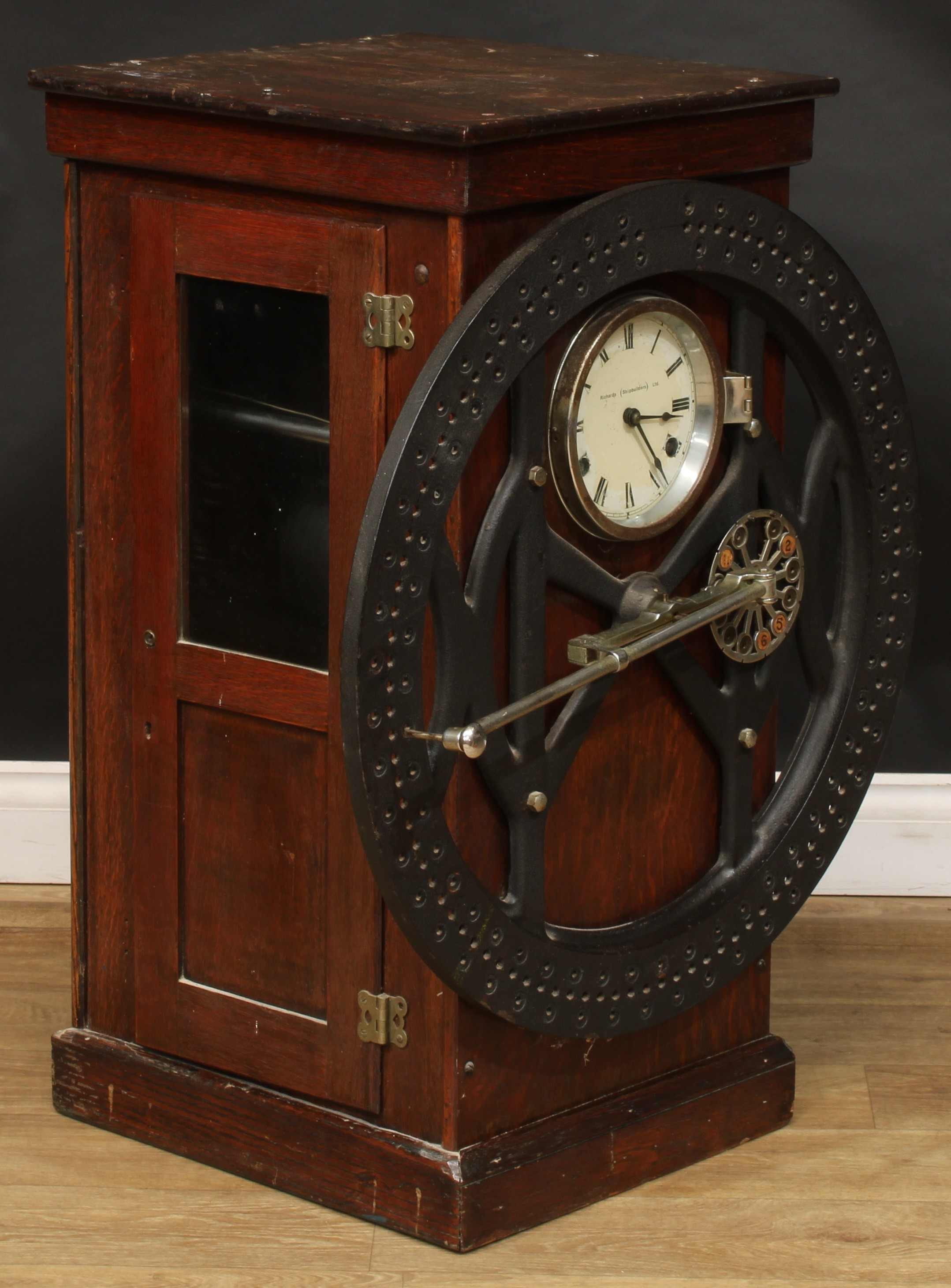 An early to mid-20th century industrial dial recorder or clocking-in machine, 15.5cm clock dial - Image 2 of 5