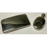 An Edwardian silver rounded rectangular visiting card case, slightly bowed, of plain design, 8.5cm