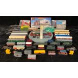 Toys & Juvenalia, Trains - a collection of mostly unboxed OO Gauge locomotives, coaches, rolling