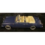 A Franklin Mint Precision Models 1:24 scale 1993 Rolls-Royce Corniche IV, boxed with inner